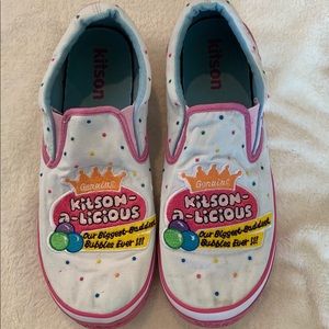 Kitson slides. Size 10. Good condition $22